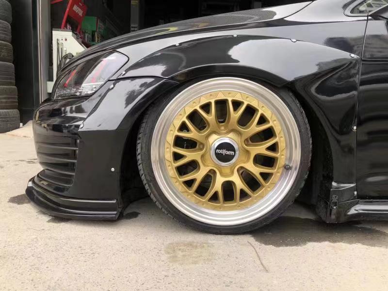 CMST - VOLKSWAGEN GOLF GTI / GOLF R MK7 MK7.5 WIDEBODY WHEEL ARCHES FRP