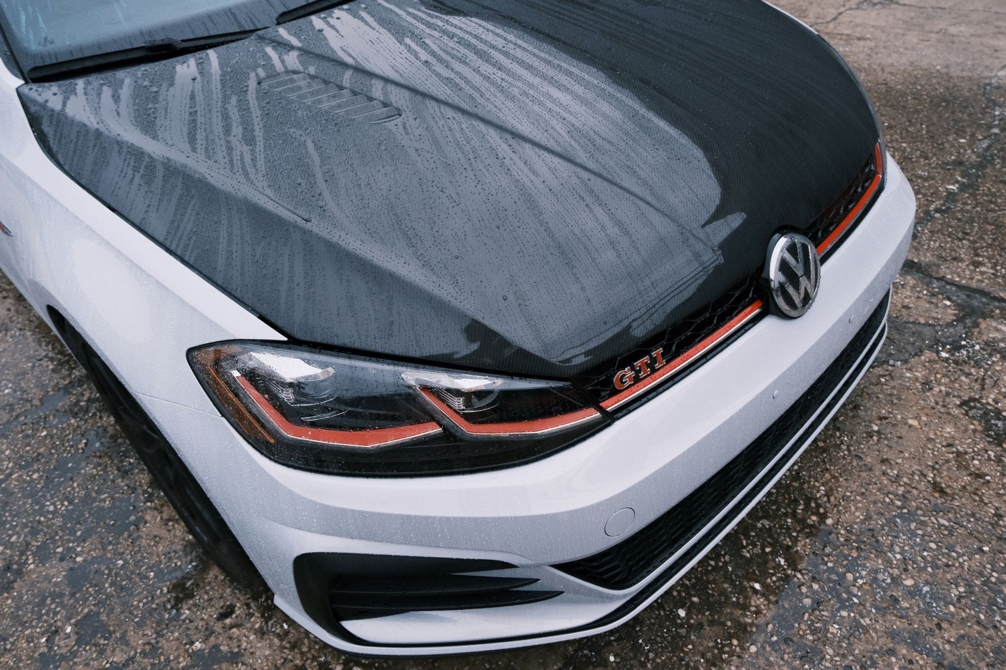 CMST - VOLKSWAGEN GOLF GTI MK7 MK7.5 CARBON FIBRE BONNET HOOD