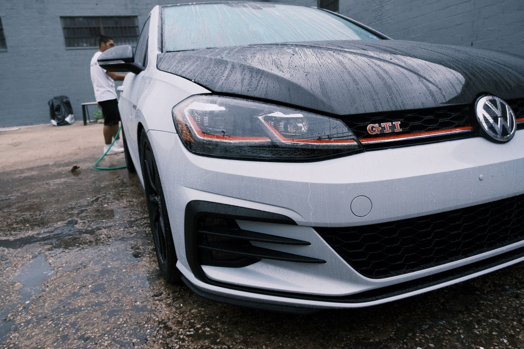 CMST - VOLKSWAGEN GOLF GTI MK7 MK7.5 CARBON FIBRE BONNET HOOD