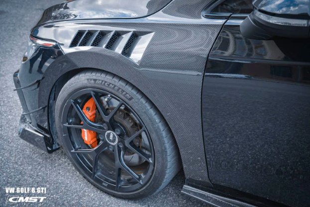 CMST- VOLKSWAGEN GOLF MK8 GTI / R LINE CARBON FIBRE SIDE FENDER WINGS