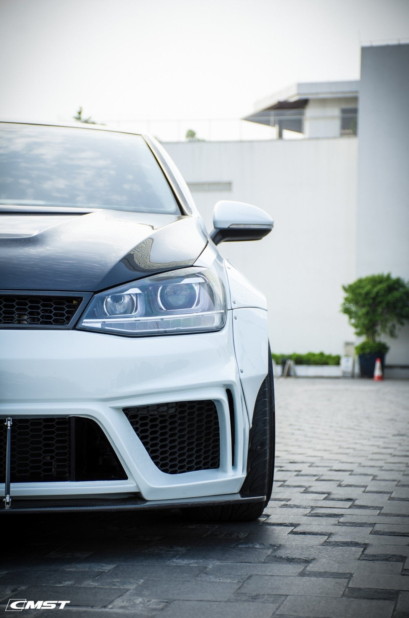 CMST - VOLKSWAGEN GOLF R / GTI MK7 FRP FRONT BUMPER + FRONT LIP