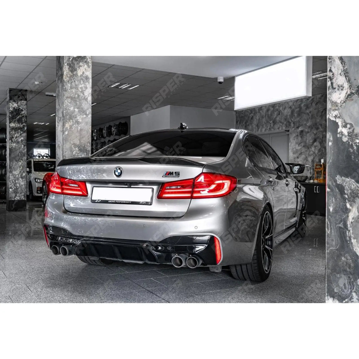 CS Style Rear Spoiler In Gloss Black For BMW 5 Series M5 G30 F90