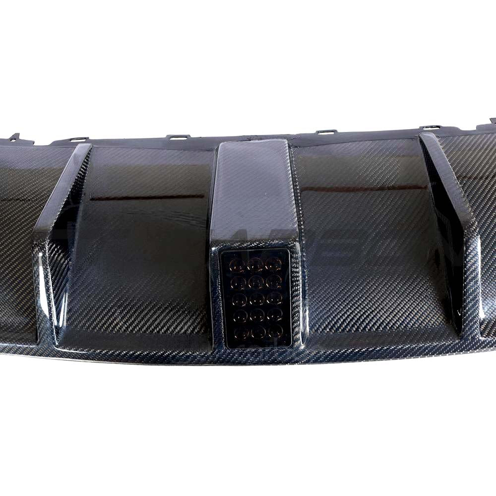 AUDI RS3 8V SALOON FACELIFT FULL CARBON FIBRE KIT V4