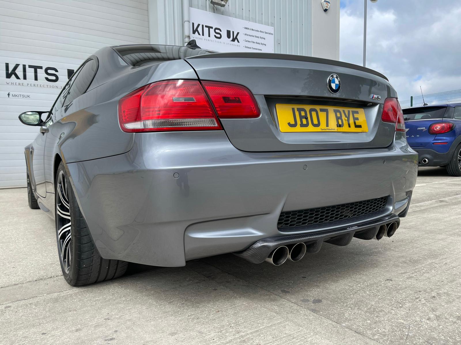 BMW E92 M3 FULL CARBON FIBRE KIT - V2 STYLE