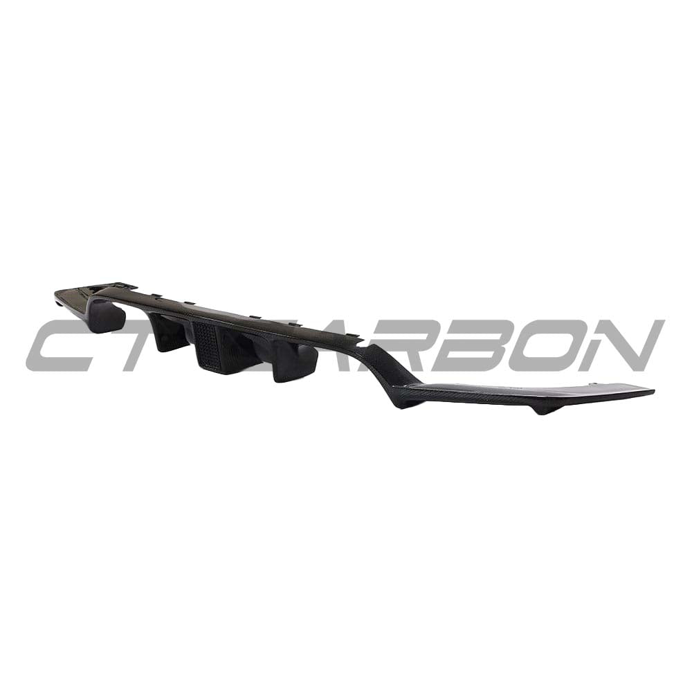 BMW M3/M4 (F80 F82 F83) CARBON FIBRE DIFFUSER WITH DTM LIGHT - V5