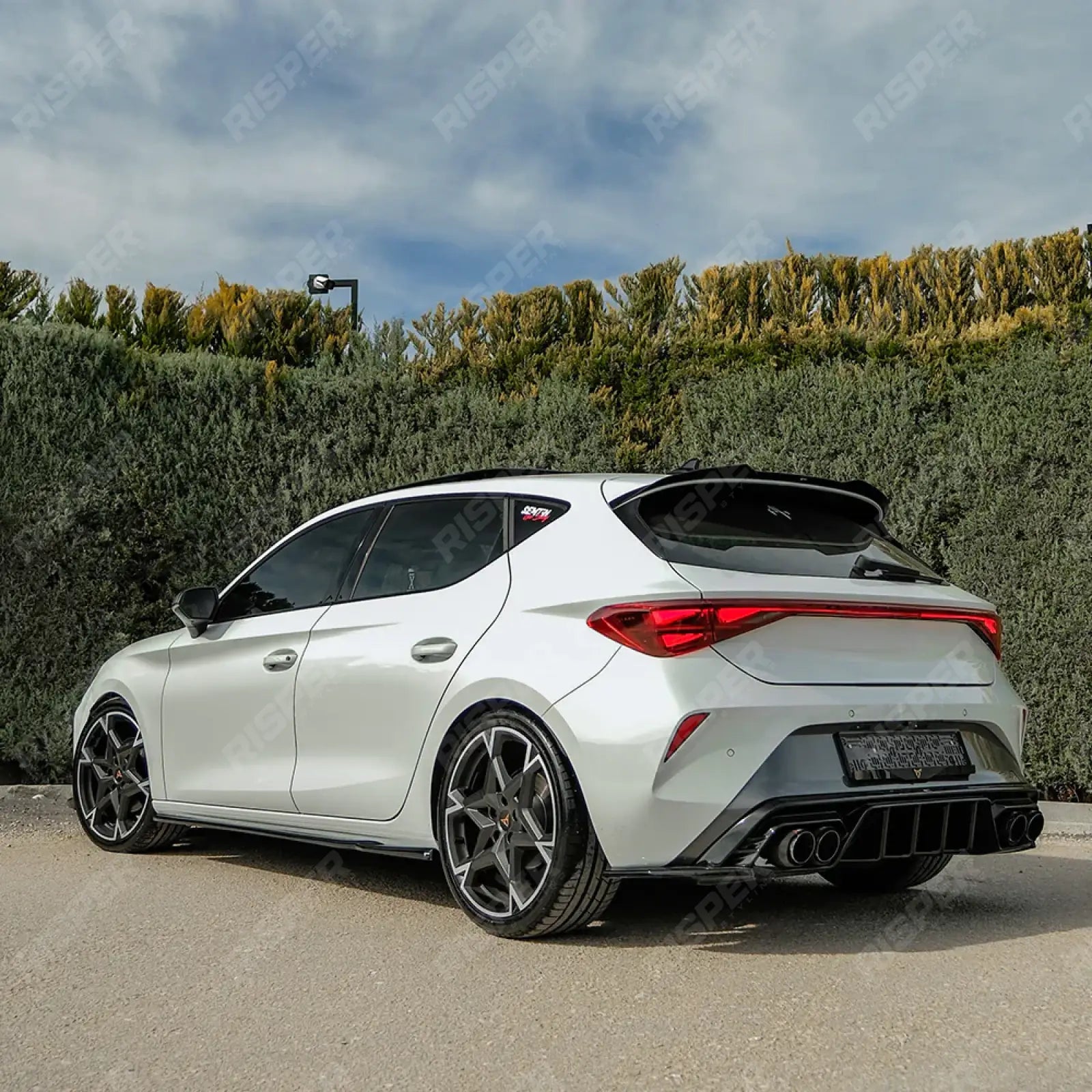 Cupra Leon Facelift 2024 On Aero Body Kit In Gloss Black