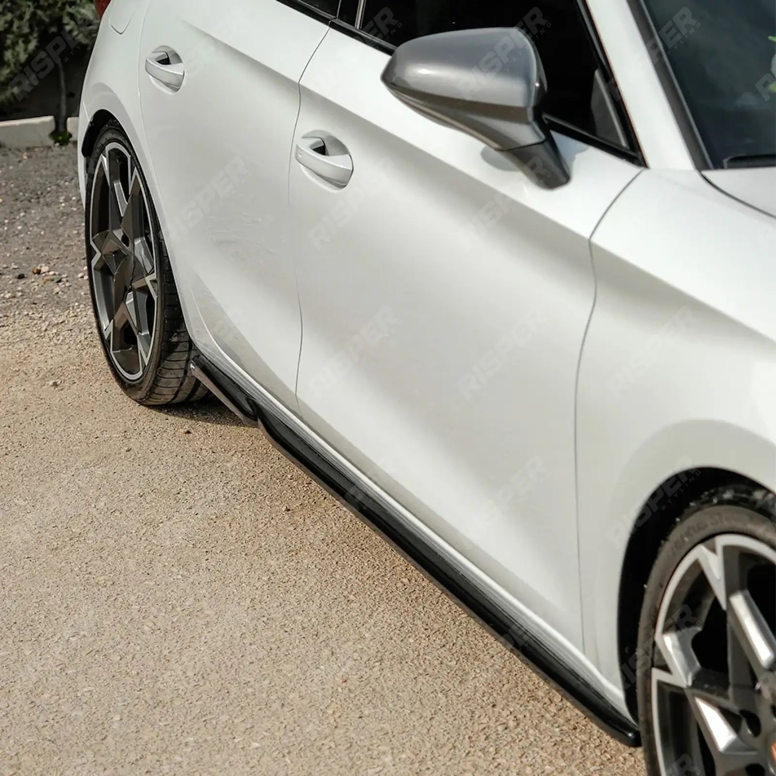 Cupra Leon Facelift 2024 On Aero Body Kit In Gloss Black