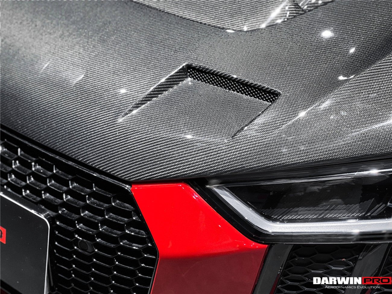 DARWINPRO - AUDI R8 COUPE / SPYDER 2016-18 IMP PERFORMANCE CARBON FIBRE HOOD BONNET