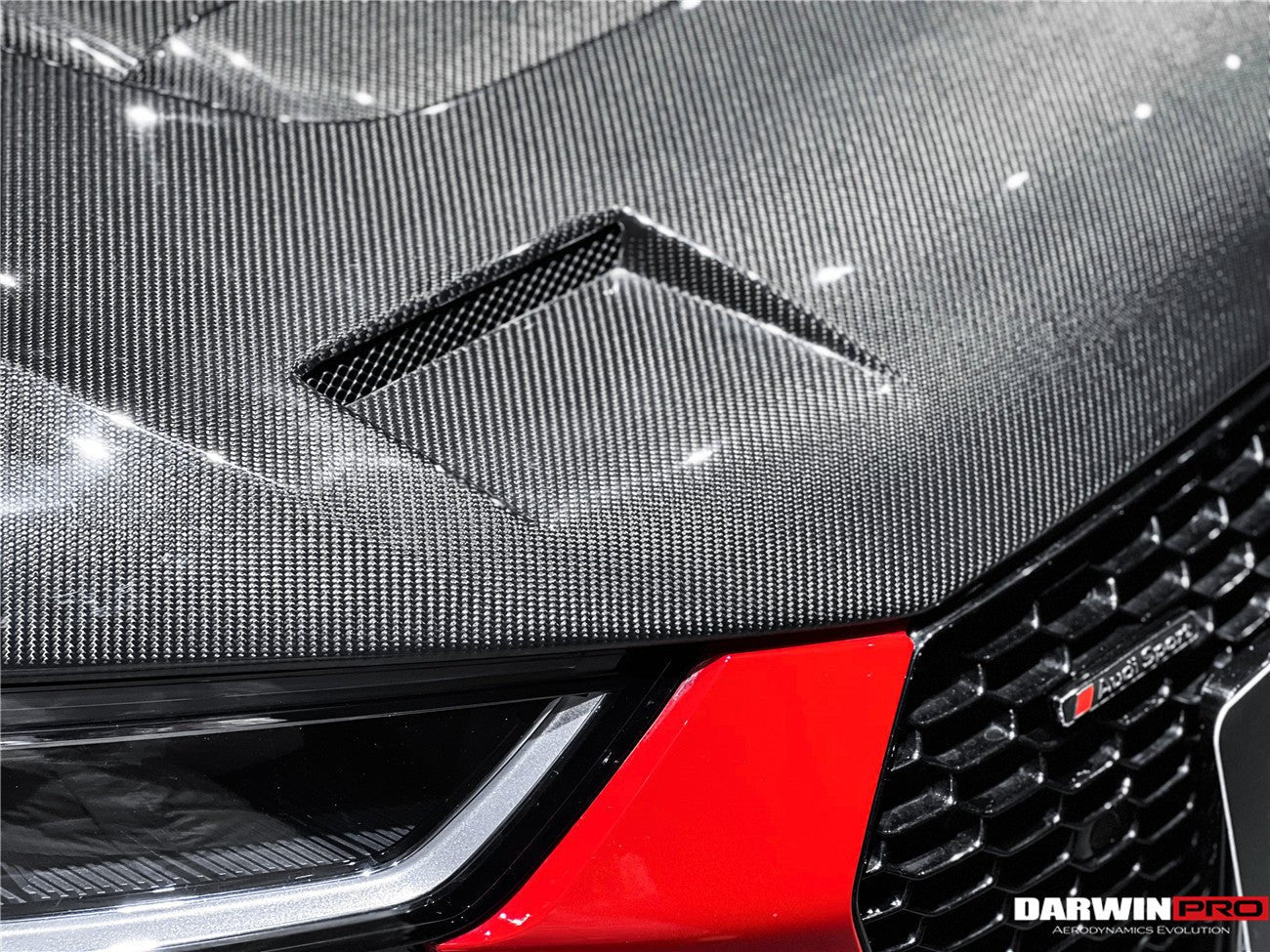 DARWINPRO - AUDI R8 COUPE / SPYDER 2016-18 IMP PERFORMANCE CARBON FIBRE HOOD BONNET