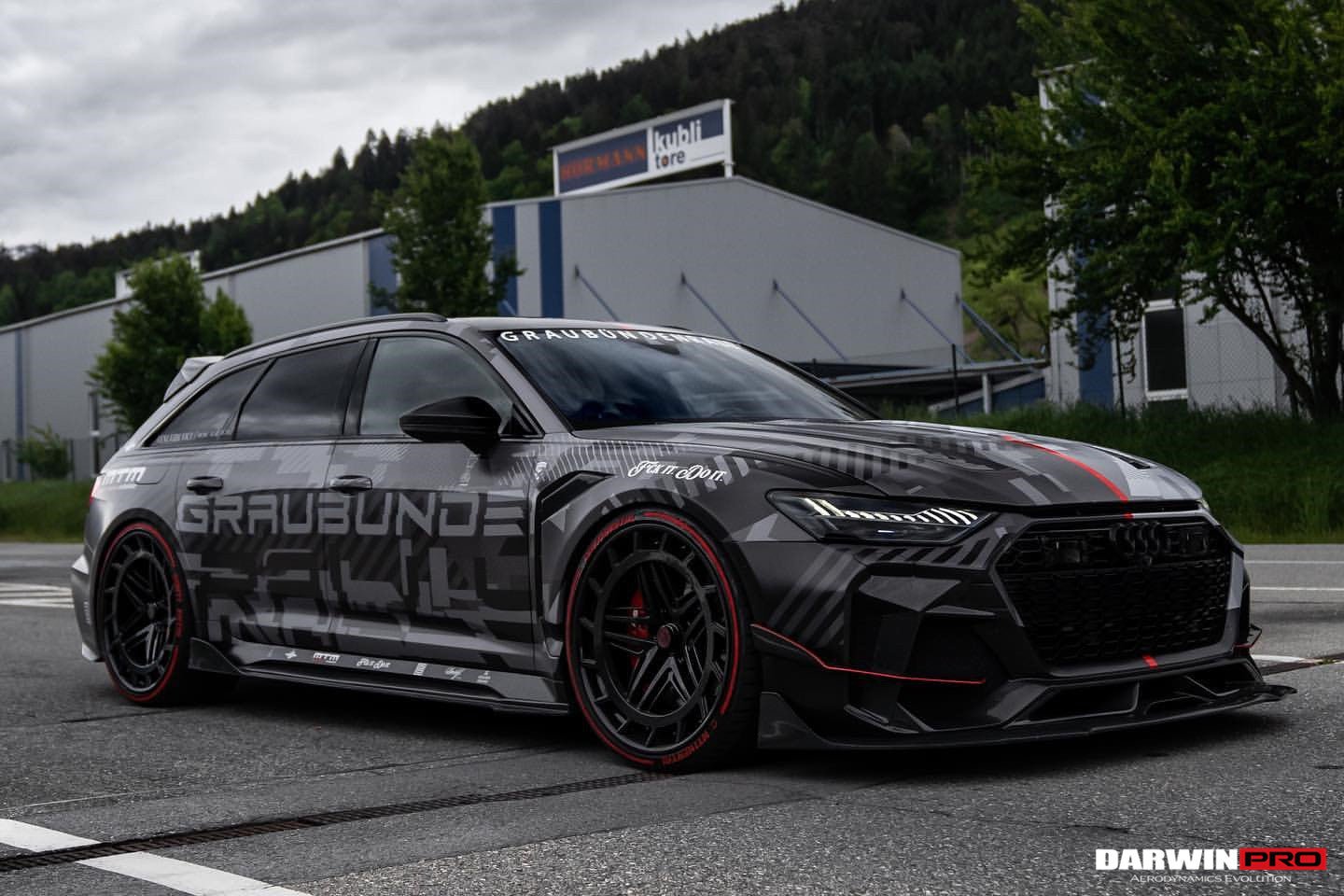 DARWINPRO - AUDI RS6 AVANT C8 2019-2023 CARBON FIBRE IMP PERFORMANCE STYLE SIDE SKIRTS