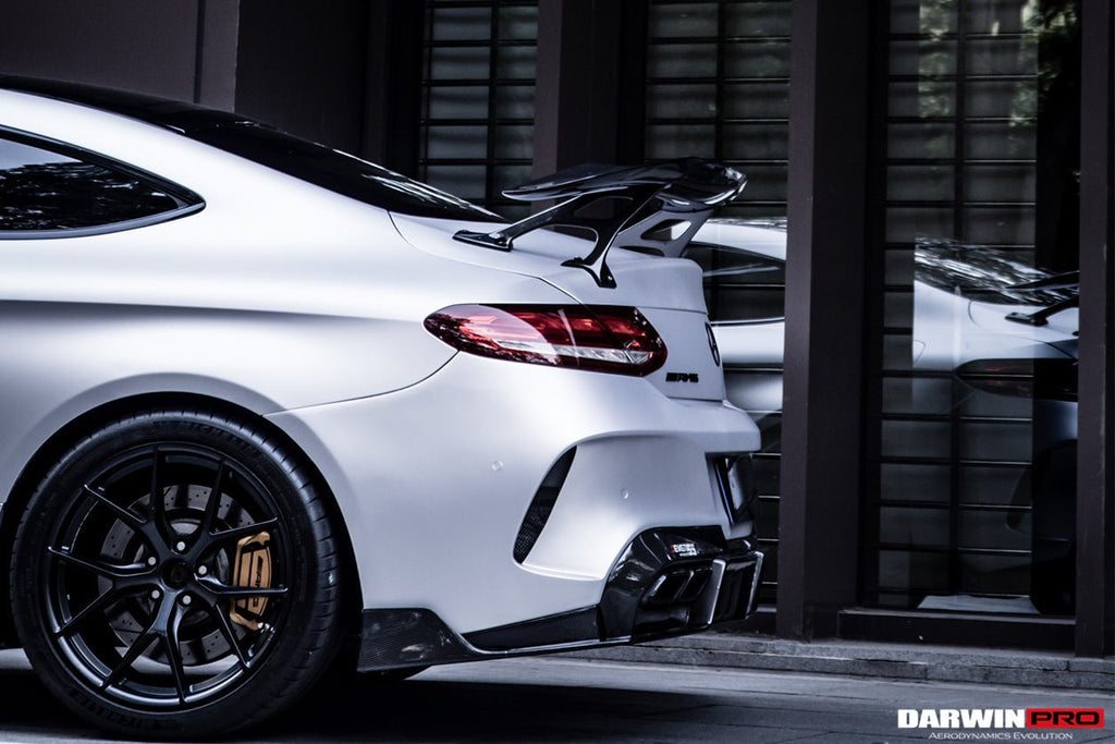DARWINPRO - MERCEDES BENZ W205 C63 & C6S AMG COUPE 2015 -2021 PARTIAL CARBON FIBER REAR BUMPER AND LED DIFFUSER