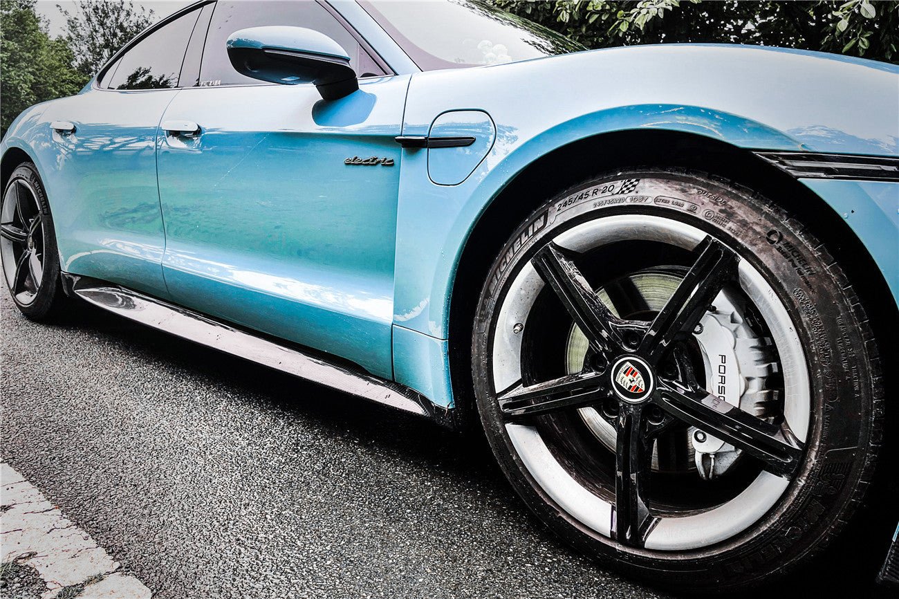 DARWINPRO - PORSCHE TAYCAN 4 / 4S / GTS / TURBO DRY CARBON FIBRE OD STYLE SIDE SKIRTS