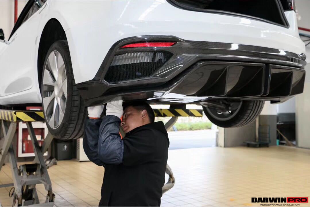 DARWINPRO - TESLA MODEL 3 IMP PERFORMANCE PARTIAL CARBON FIBER REAR BUMPER&nbsp;