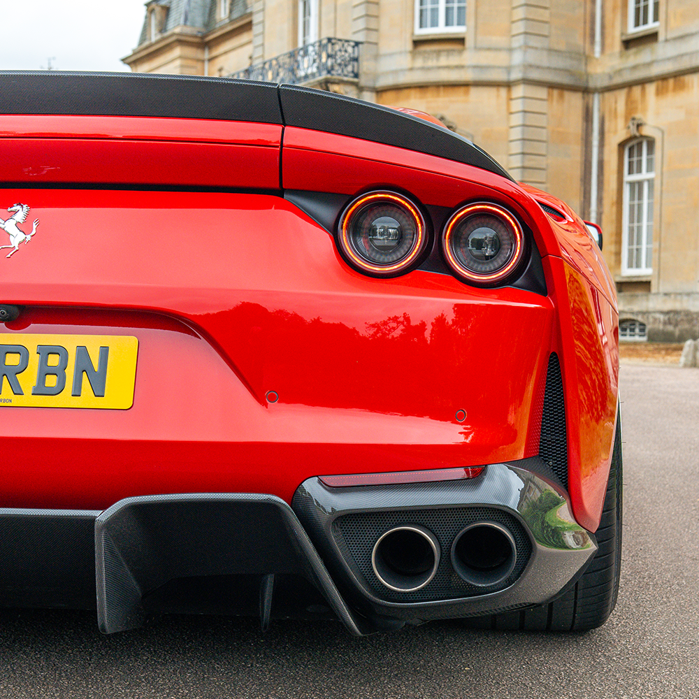 FERRARI 812 SUPERFAST CARBON FIBRE KIT V1 - CT DESIGN