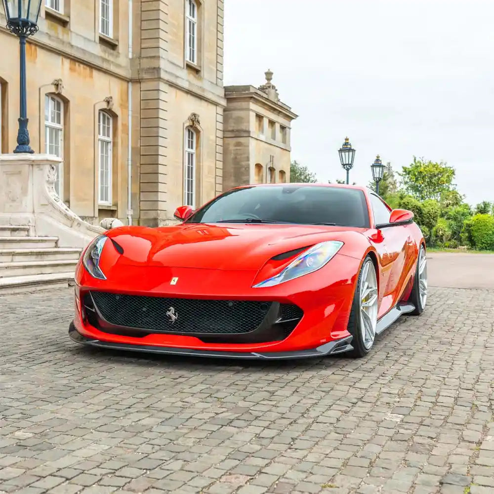 FERRARI 812 SUPERFAST & GTS CARBON FIBRE SIDE SKIRT EXTENSION - CT DESIGN