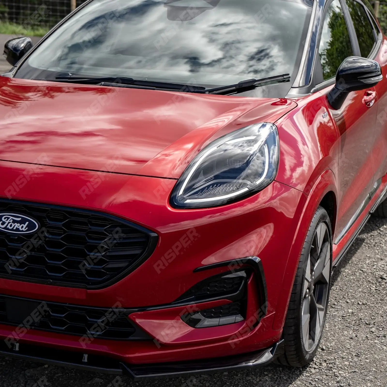 Front Canards In Gloss Black For Ford Puma ST Line & ST Line X 2019+
