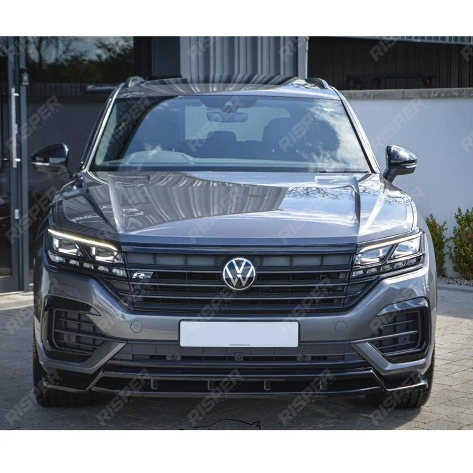 Front Splitter In Gloss Black For Volkswagen Touareg MK3 Pre Facelift R Line 2018-2023