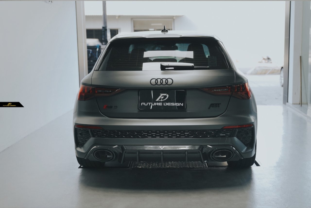 FUTURE DESIGN - AUDI RS3 8Y DRY CARBON FIBRE REAR DIFFUSER
