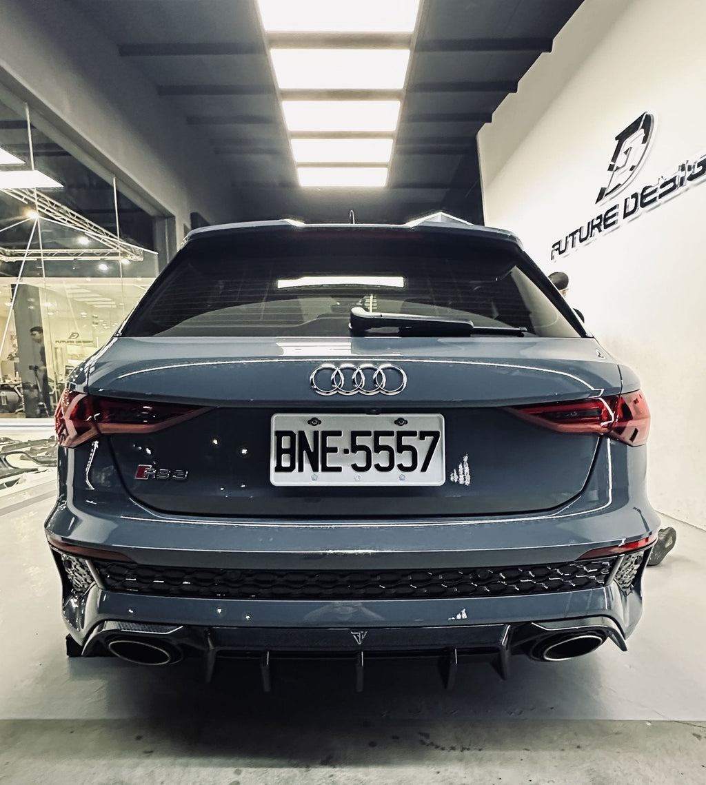 FUTURE DESIGN - AUDI RS3 8Y DRY CARBON FIBRE REAR DIFFUSER