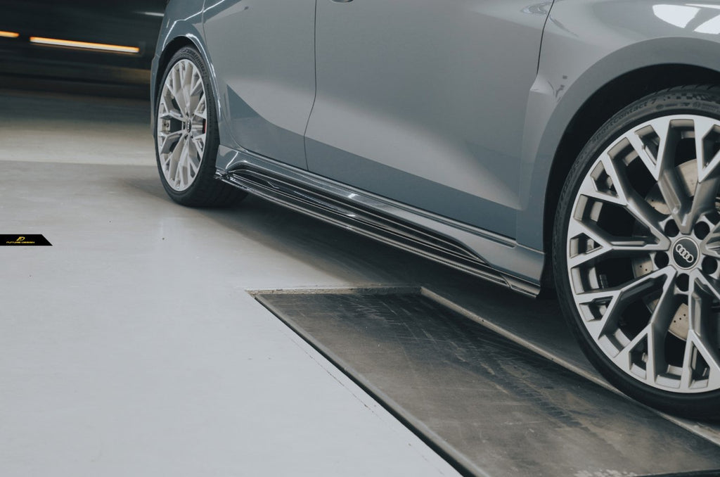 FUTURE DESIGN - AUDI RS3 8Y DRY CARBON FIBRE SIDE SKIRTS