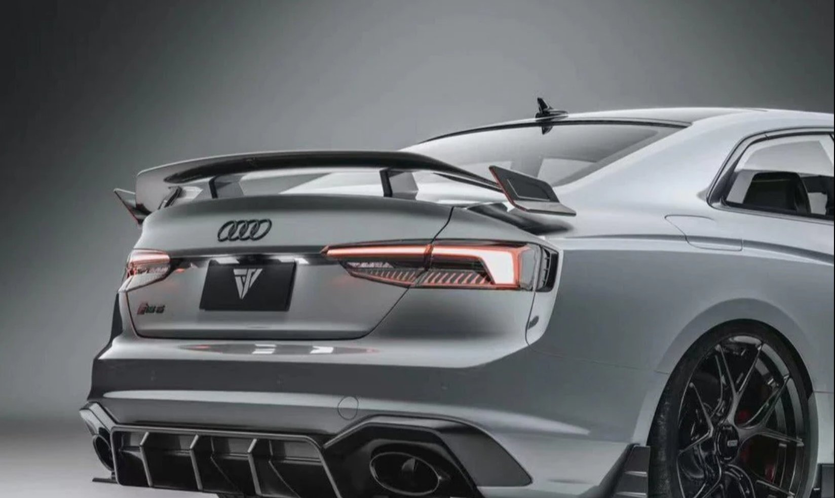 FUTURE DESIGN - AUDI RS5 B9 / B9.5 DRY CARBON FIBRE GT WING SPOILER