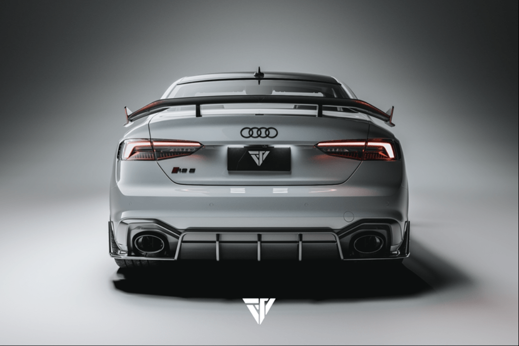 FUTURE DESIGN - AUDI RS5 B9 CARBON FIBER REAR DIFFUSER