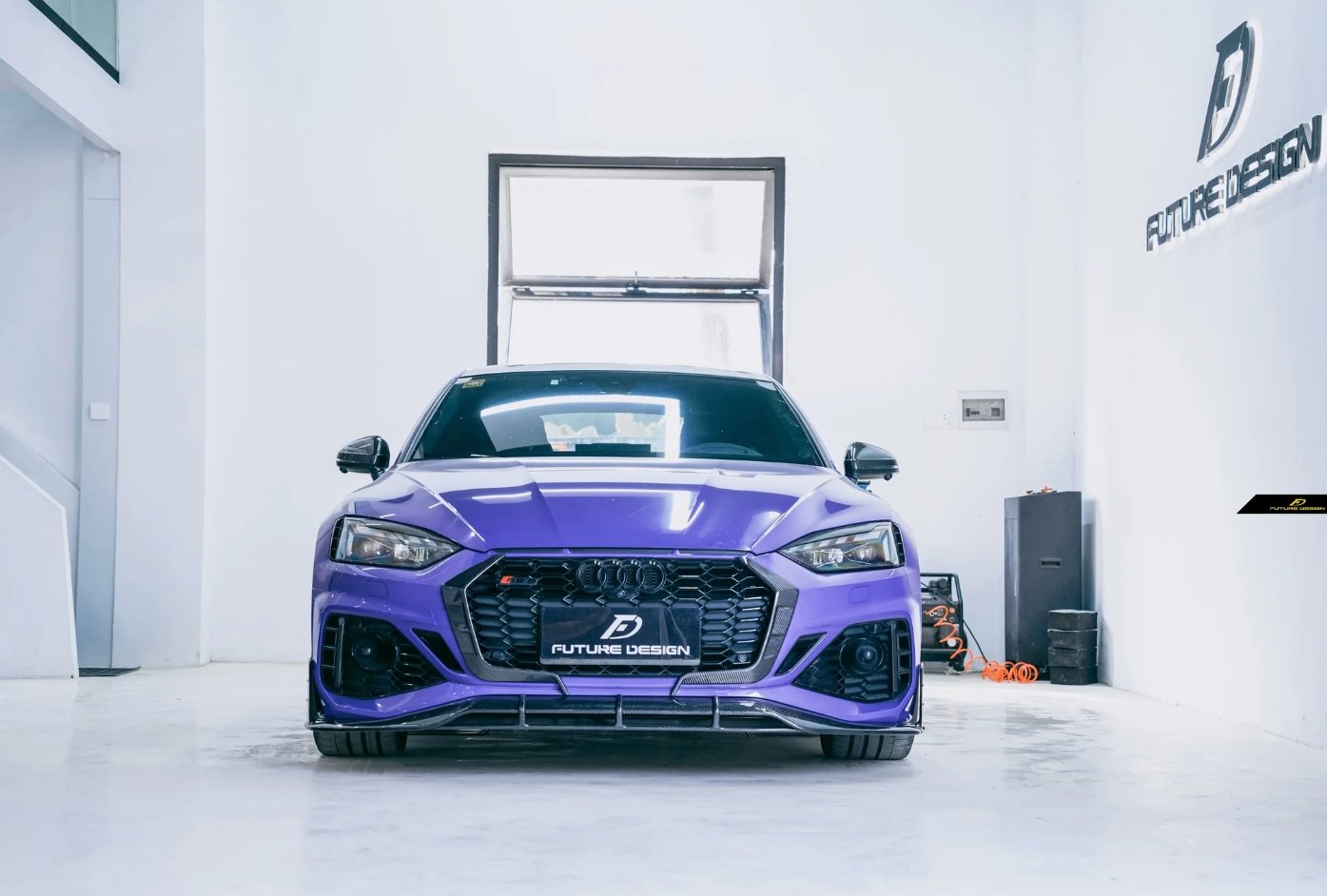 FUTURE DESIGN - AUDI RS5 B9.5 2020+ CARBON FIBRE FRONT BUMPER OVERLAY