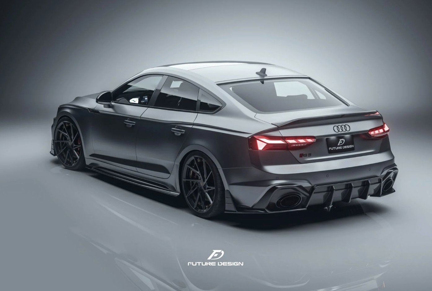 FUTURE DESIGN - AUDI RS5 B9.5 2020+ CARBON FIBRE SIDE SKIRTS