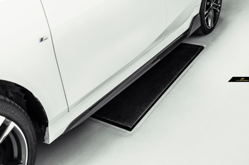 FUTURE DESIGN - BMW 1 SERIES F40 DRY CARBON FIBRE SIDE SKIRTS