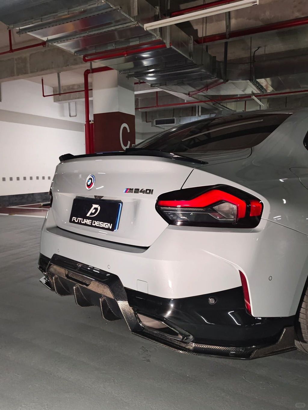 FUTURE DESIGN - BMW 2 SERIES G42 DRY CARBON REAR DIFFUSER
