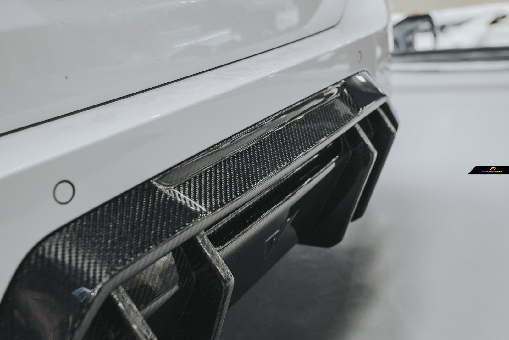 FUTURE DESIGN - BMW 3 SERIES G20 / G21  LCI CARBON FIBRE REAR DIFFUSER V1
