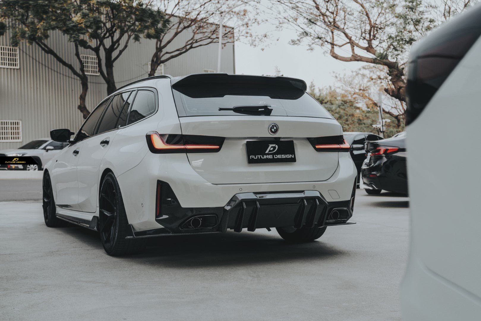 FUTURE DESIGN - BMW 3 SERIES G20 / G21  LCI CARBON FIBRE REAR DIFFUSER V1