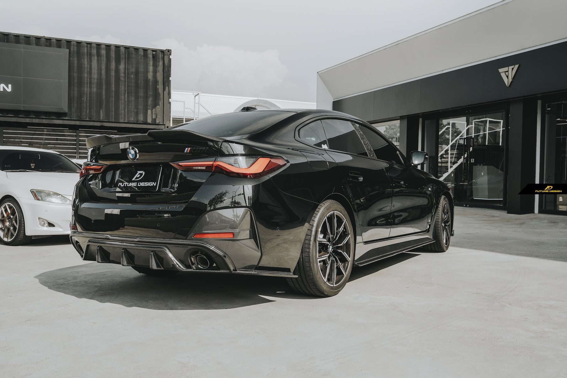 FUTURE DESIGN - BMW 4 SERIES G26 GRAN COUPE / I4 G26 CARBON FIBRE SIDE SKIRTS