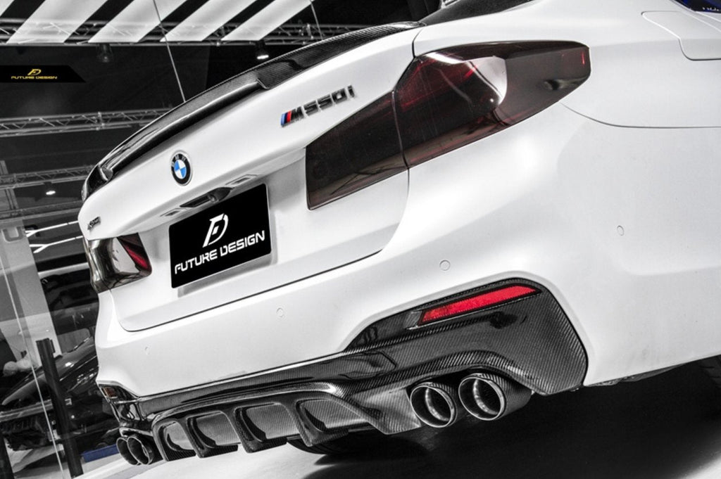 FUTURE DESIGN - BMW 5 SERIES G30 PRE LCI CARBON FIBRE REAR DIFFUSER  ( FD STYLE )