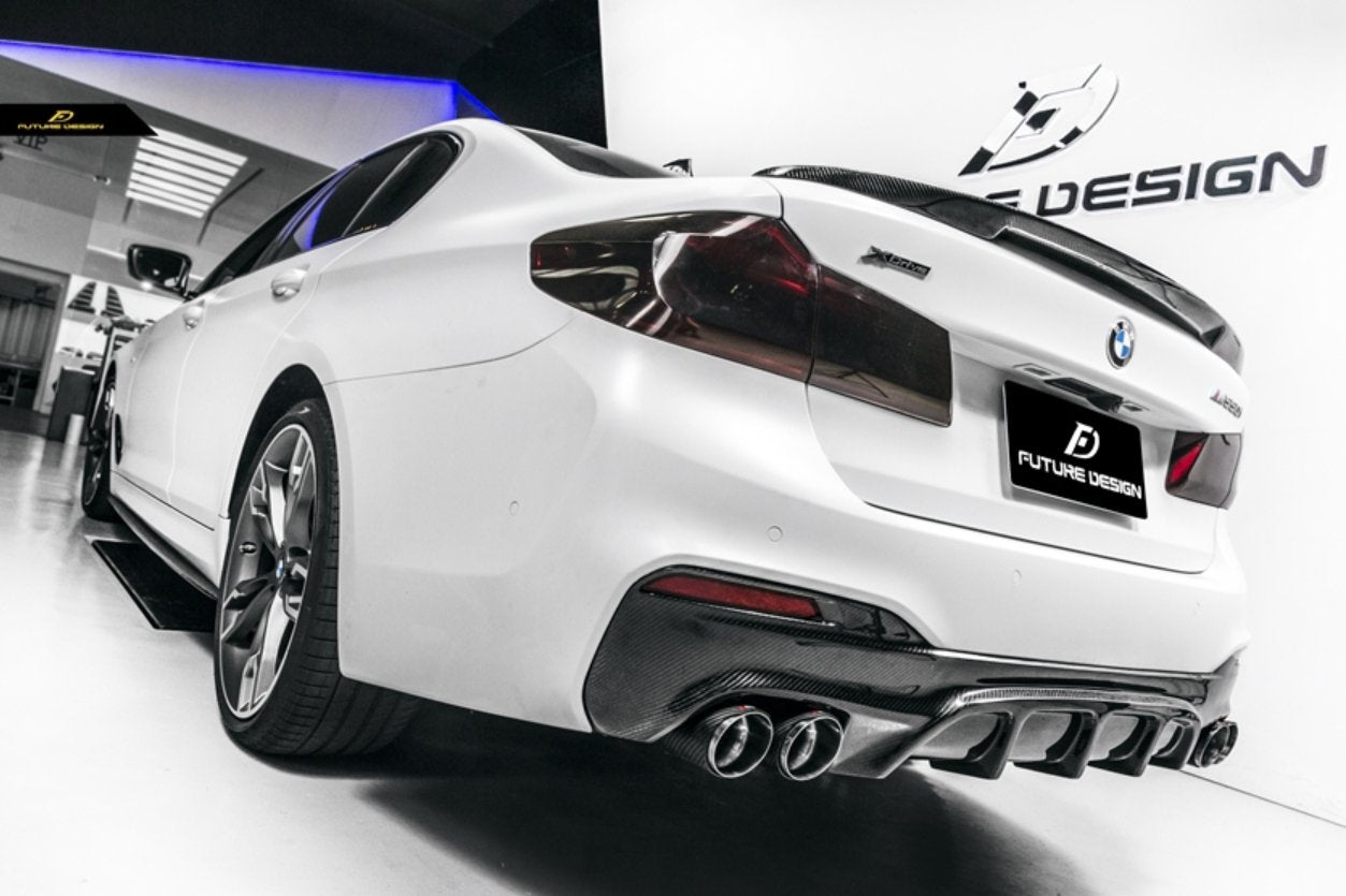 FUTURE DESIGN - BMW 5 SERIES G30 PRE LCI CARBON FIBRE REAR DIFFUSER  ( FD STYLE )