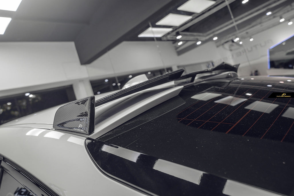 FUTURE DESIGN - BMW G06 X6 CARBON FIBRE ROOF SPOILER