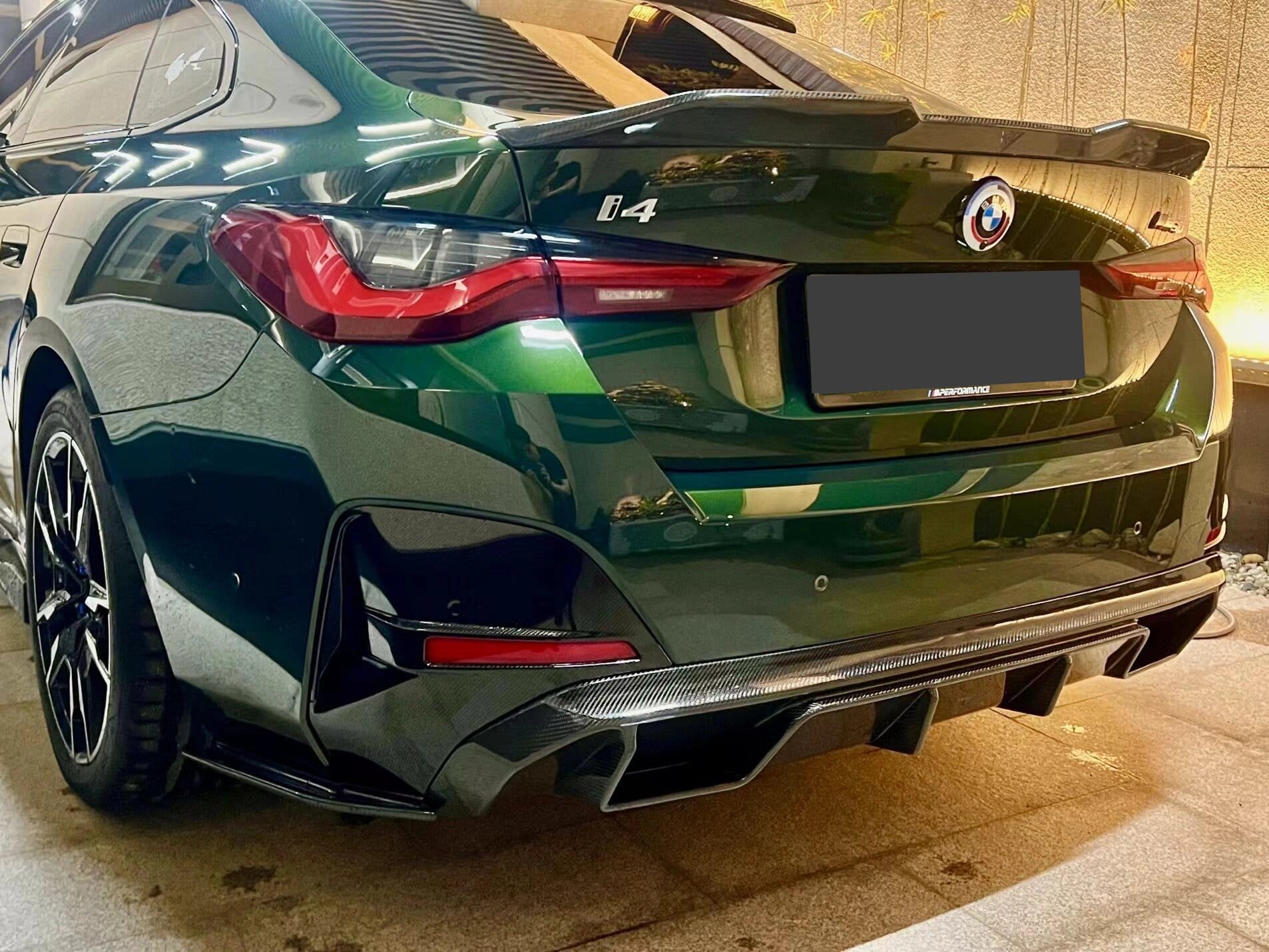 FUTURE DESIGN - BMW I4 G26 M50 CARBON FIBRE REAR DIFFUSER