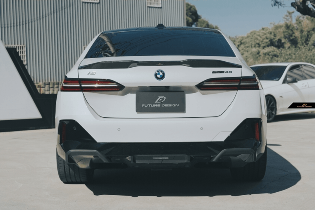 FUTURE DESIGN - BMW I5 G60 DRY CARBON REAR SPOILER