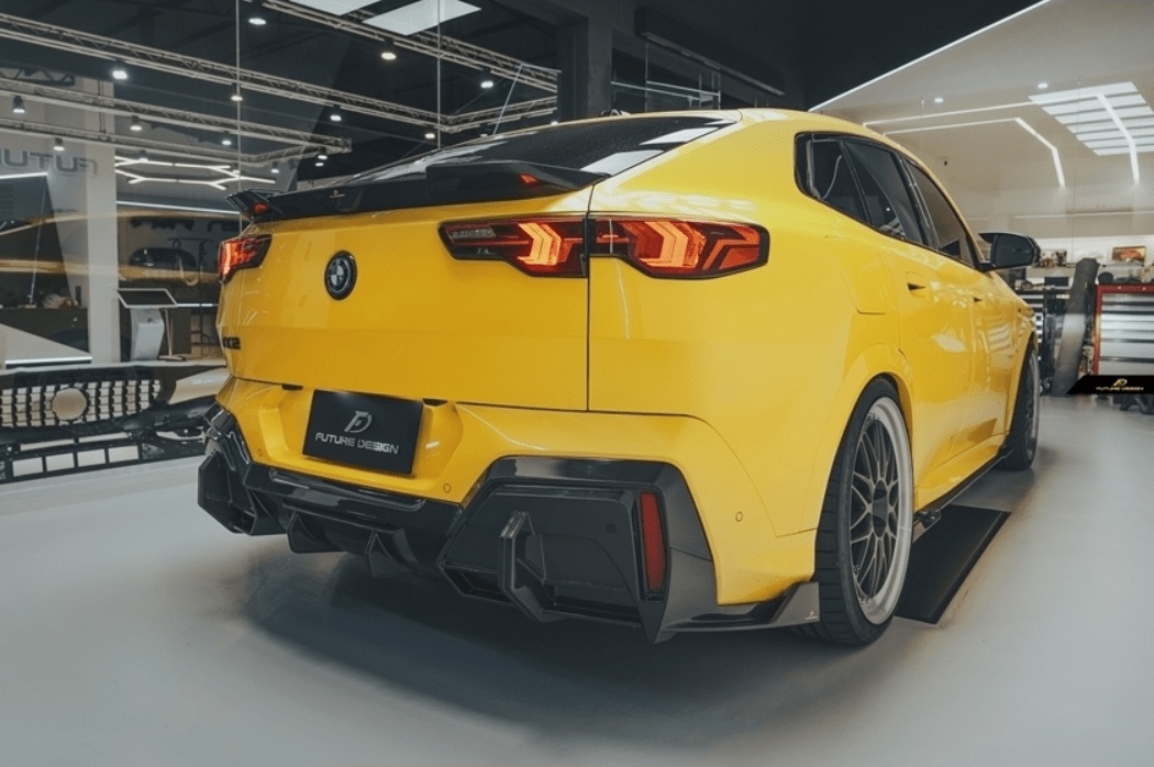 FUTURE DESIGN - BMW IX2 / X2 U10 DRY CARBON REAR DIFFUSER