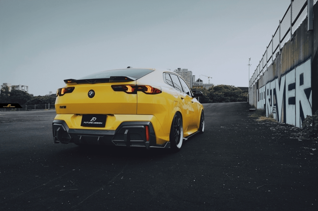 FUTURE DESIGN - BMW IX2 / X2 U10 DRY CARBON REAR DIFFUSER