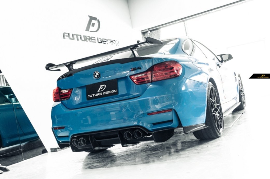 FUTURE DESIGN - BMW M3 F80 / M4 F82 F83 CARBON FIBRE REAR DIFFUSER PSM STYLE