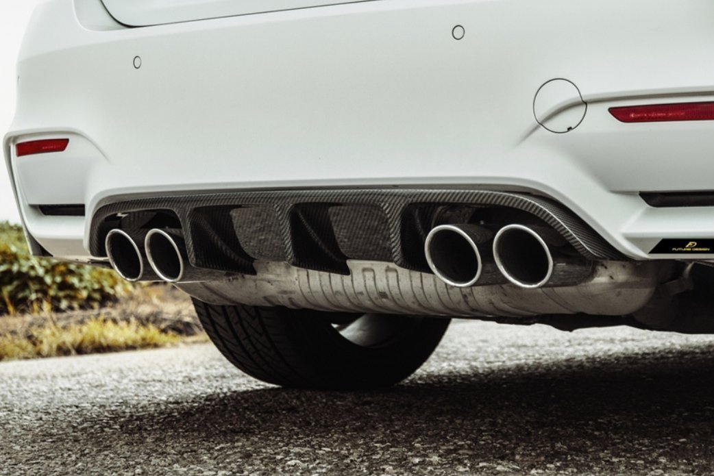 FUTURE DESIGN - BMW M3 F80 / M4 F82 F83 CARBON FIBRE REAR DIFFUSER RKP STYLE