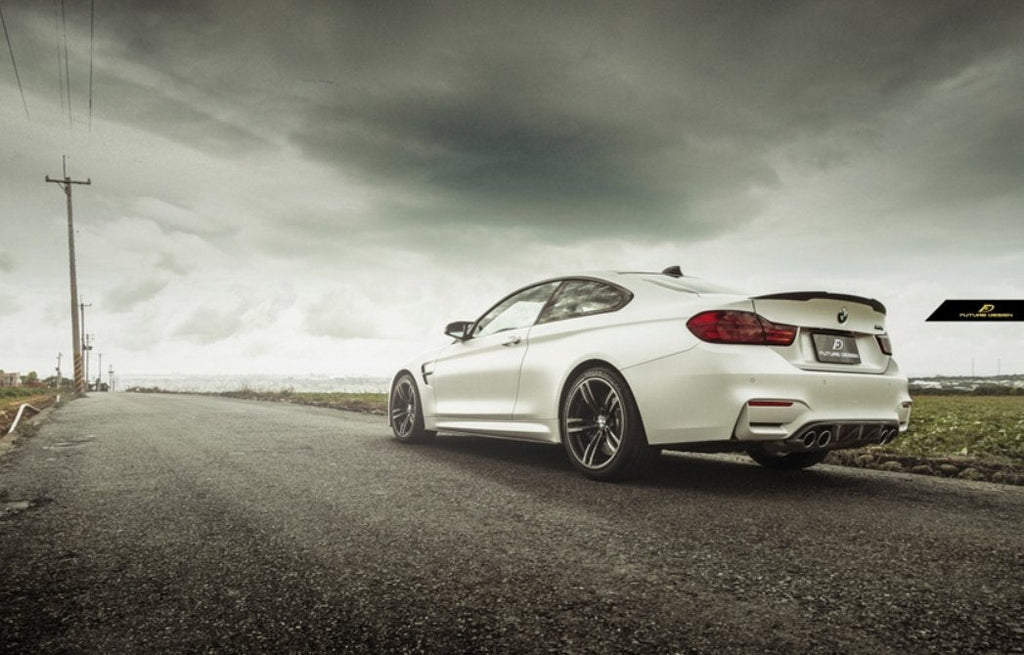 FUTURE DESIGN - BMW M3 F80 / M4 F82 F83 CARBON FIBRE REAR DIFFUSER RKP STYLE