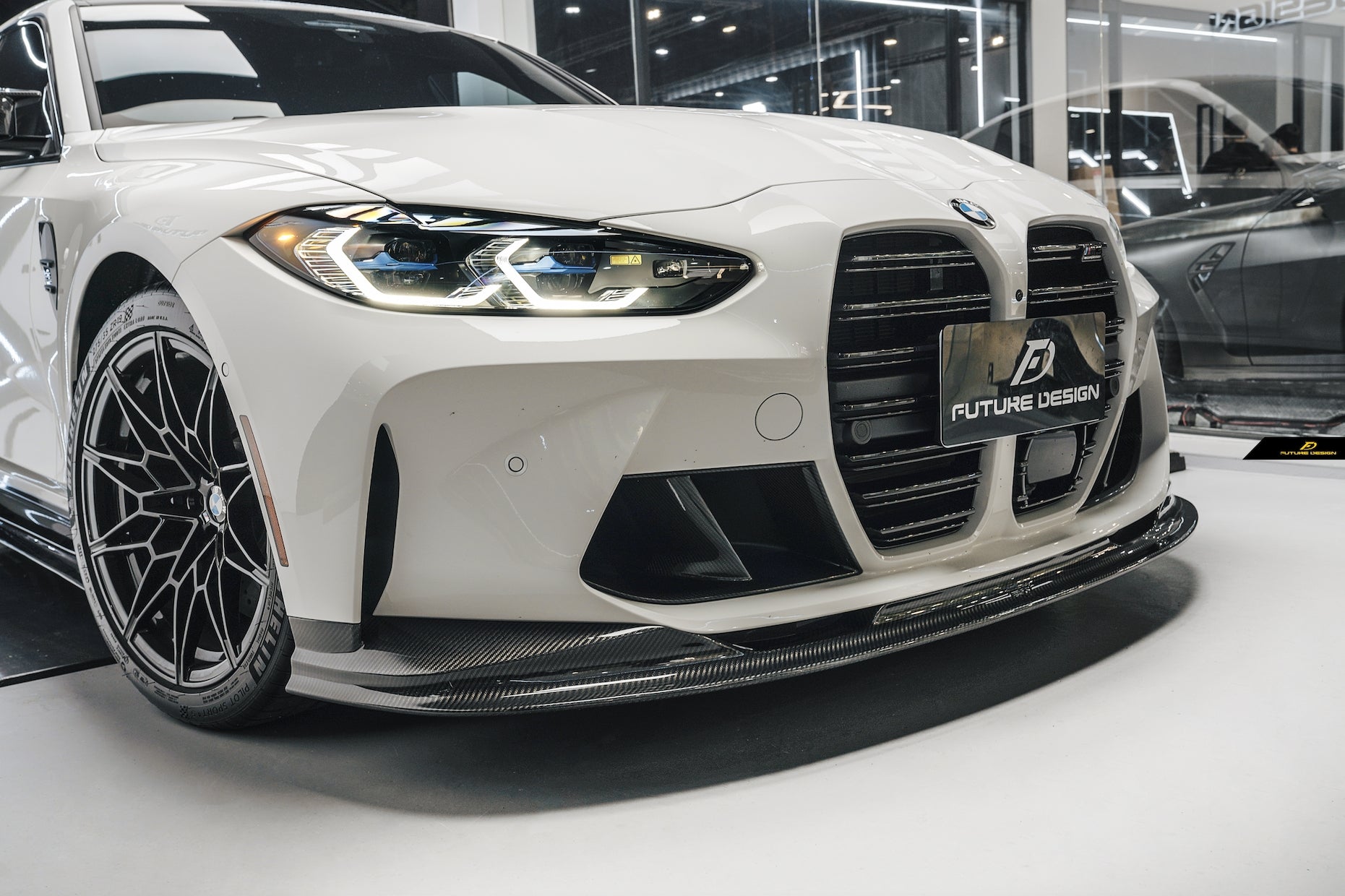 FUTURE DESIGN -  BMW M3 G80 / G81 & BMW M4 G82 / G83 2021+ V2 CARBON FIBRE FRONT LIP