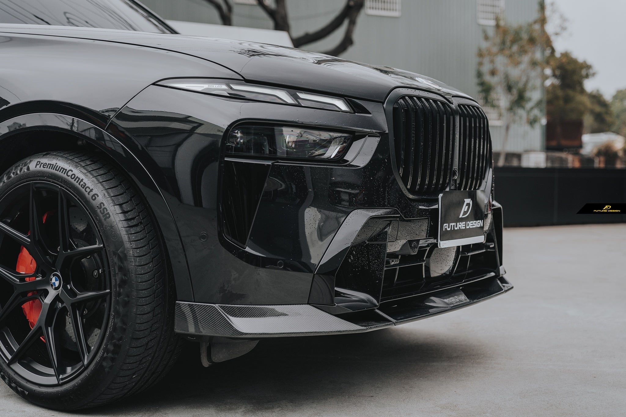 FUTURE DESIGN - BMW X7 G07 LCI CARBON FIBRE FRONT LIP