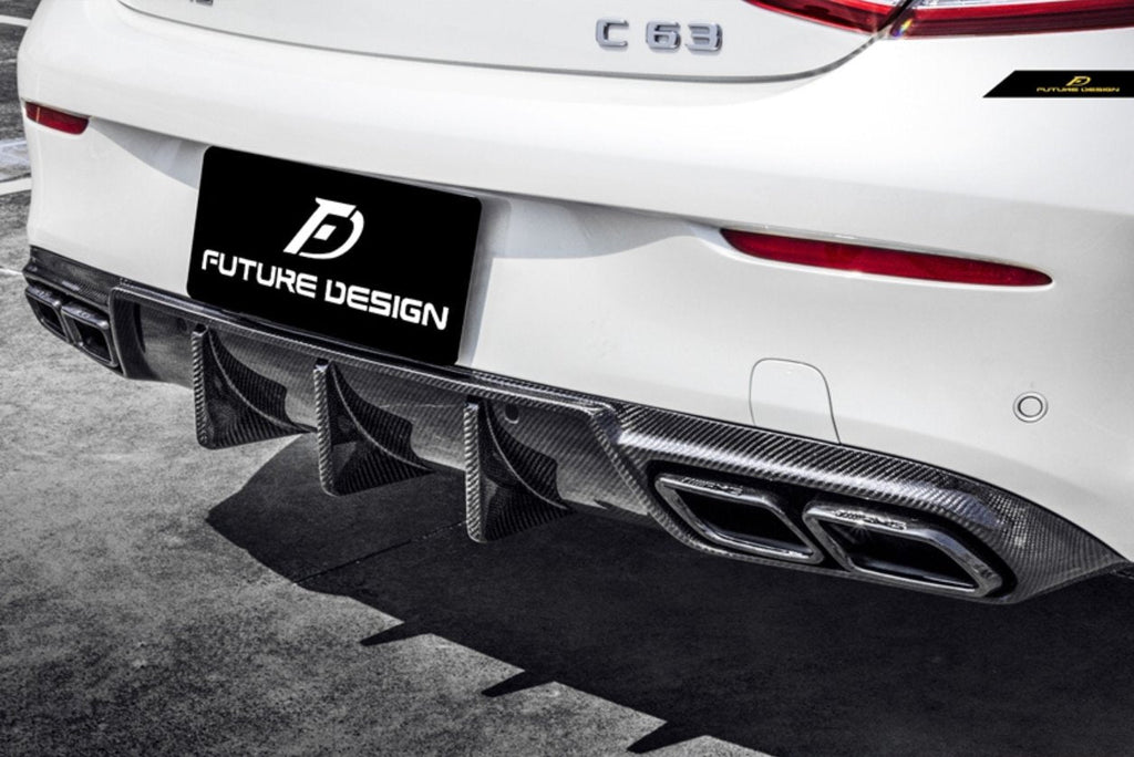 FUTURE DESIGN - MERCEDES BENZ C COUPE / C63 W205 CARBON FIBRE REAR DIFFUSER
