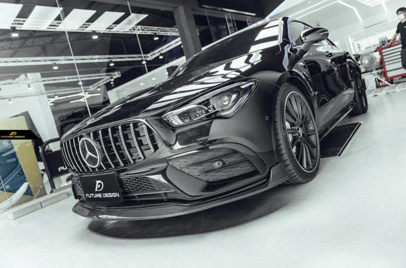 FUTURE DESIGN - MERCEDES BENZ C118 C250 CLA 35 CARBON FIBRE FRONT LIP V2