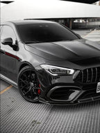 FUTURE DESIGN - MERCEDES BENZ C118 C250 CLA 35 CLA 45 CARBON FIBRE FRONT CANNARDS