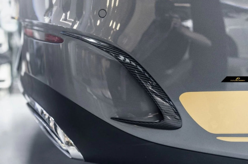 FUTURE DESIGN - MERCEDES BENZ C118 CLA35 CLA45 CARBON FIBRE REAR CANNARDS