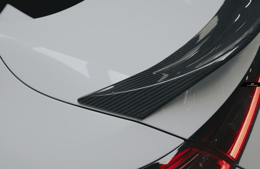 FUTURE DESIGN - MERCEDES BENZ CLE COUPE W236 2024+ DRY CARBON FIBER REAR SPOILER